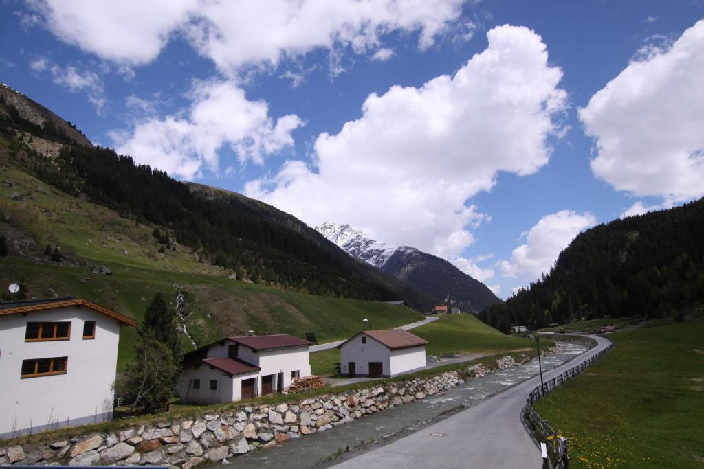 Landhaus Tschafein Galtür Екстериор снимка